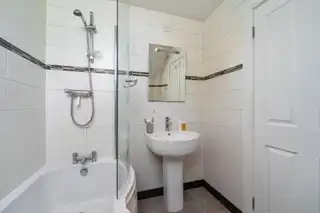 16 Mornington PlaceImage 20