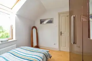 16 Mornington PlaceImage 17