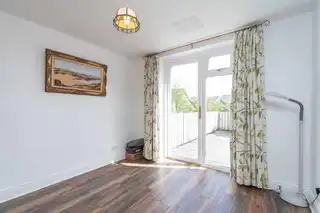 Apt 13 110 Upper Lisburn RoadImage 7