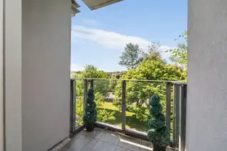 Apartment 27 The Stern Building 37 Annadale CresceImage 6