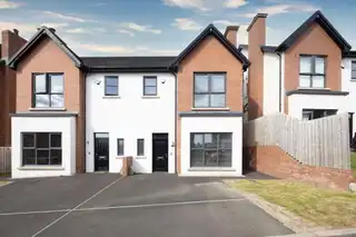 Image 1 for 5 Brooke Hall Drive