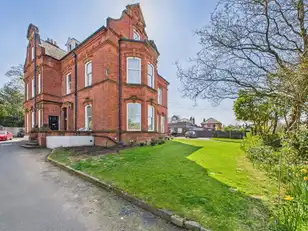 Image 1 for Flat 1B 6 Randal Park