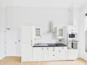 Flat 1B 6 Randal ParkImage 4