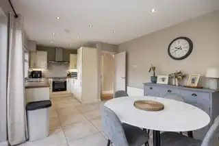 6 Thorndale ParkImage 10