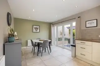 6 Thorndale ParkImage 6