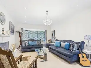 57 Balmoral AvenueImage 4