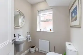 4 Oakfield Park SquareImage 8