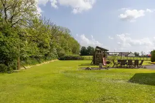184 Bridge RoadImage 27