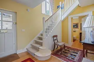 10 Governors Gate MeadowImage 2