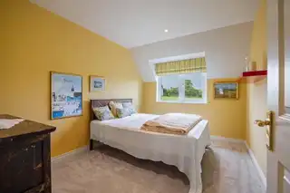 10 Governors Gate MeadowImage 14
