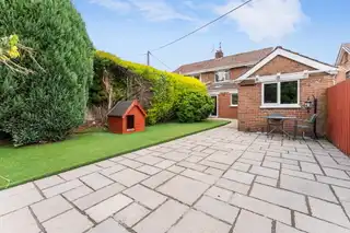 21 Beechdene GardensImage 13