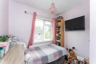 21 Beechdene GardensImage 9