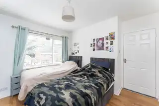 21 Beechdene GardensImage 8
