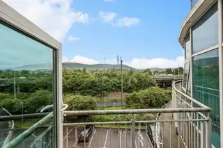 30 Woodlands ManorImage 6