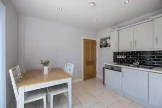 4 Mornington PlaceImage 8