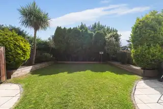 122 Glenholm ParkImage 13