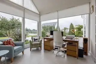 8 Whinknowe RoadImage 10