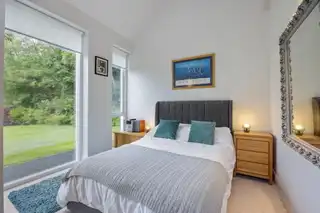 8 Whinknowe RoadImage 18
