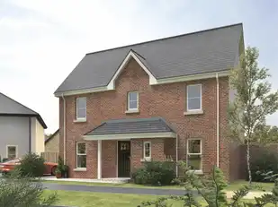 180 Belmont HallImage 4