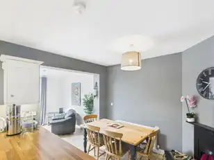 7 Park DriveImage 4