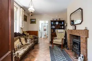 92 Marlborough Park CentralImage 5