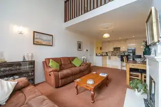 Apartment 11 Myrtlefield 1 Myrtlefield ParkImage 5