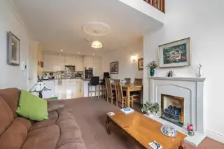 Apartment 11 Myrtlefield 1 Myrtlefield ParkImage 4