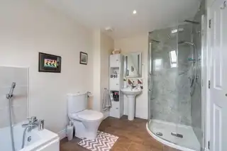 Apartment 11 Myrtlefield 1 Myrtlefield ParkImage 17