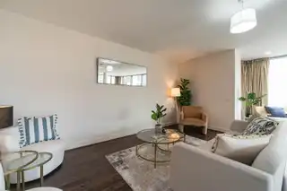 Apartment 9.16 The Arc 2I Queens RoadImage 3