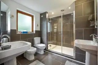 23 Well RoadImage 19