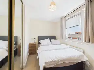 Apartment 6 2 Ross Mill AvenueImage 8