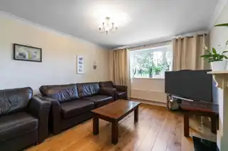 104 Annadale FlatsImage 3