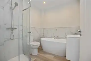 1 Coastguard ApartmentsImage 12