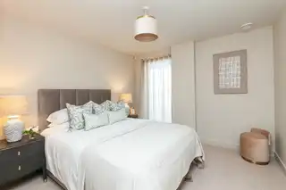 6 The Residences At Kings HallImage 8