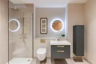 6 The Residences At Kings HallImage 10