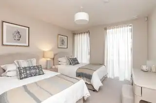 6 The Residences At Kings HallImage 9