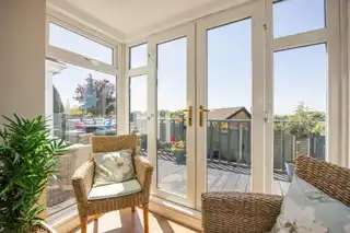 39 Royal Lodge AvenueImage 9