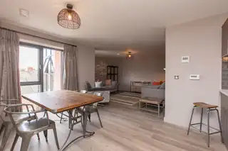 Two Bedroom Apartments At Windsor Road ResidenceImage 3