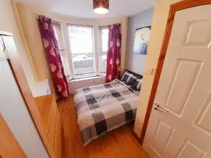8 Lisburn Ave Flat 1Image 3
