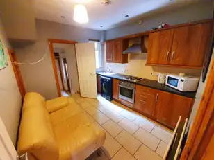 8 Lisburn Ave Flat 1Image 4