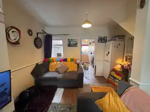 97 Henderson AvenueImage 4