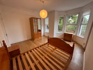 118 Duncairn GardensImage 13