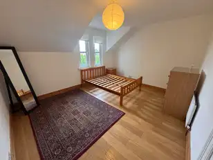118 Duncairn GardensImage 16