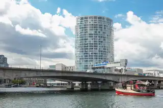 Image 1 for 62 Donegall Quay