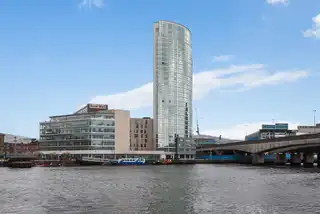 Image 1 for 62 Donegall Quay