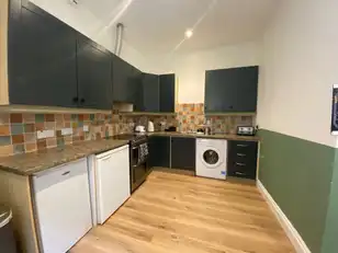 14D Lisburn RoadImage 5