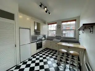 38 Thornhill MaloneImage 3
