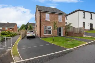 Image 1 for 37 Sir Richard Wallace Crescent