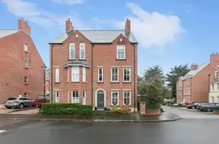 Image 1 for 9 Danesfort Park South
