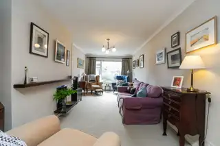 30 Pond Park AvenueImage 8